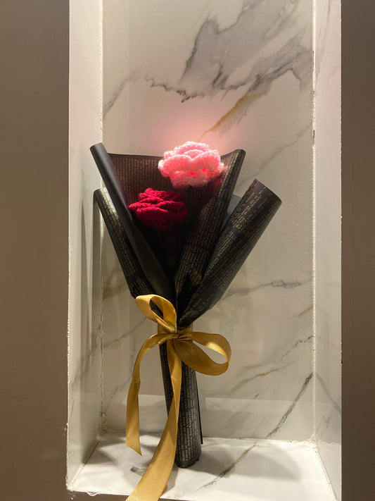 Mini Duo Rose Crochet Bouquet